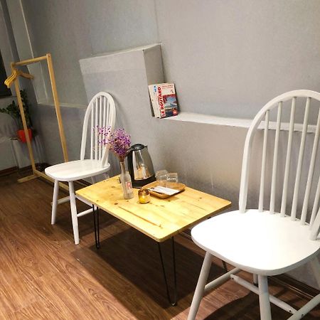 Luna Homestay Hanoi Eksteriør billede